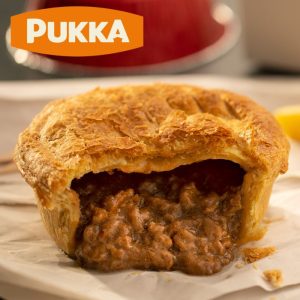 Pukka Wrapped  Beef & Onion Pie Cooked-1x12